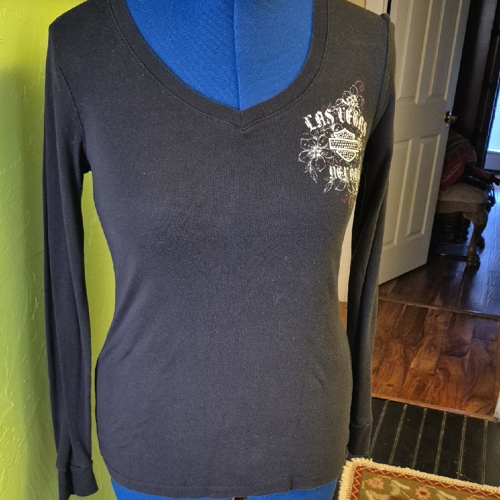 Harley Davidson LasVegas   LS. V Neck T Shirt. Embellished GraphicsSz.M.(#1323C)